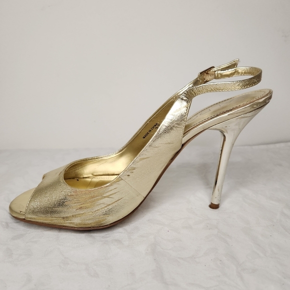 Women's Gold Slingback HighHeels - Picture 3 of 12